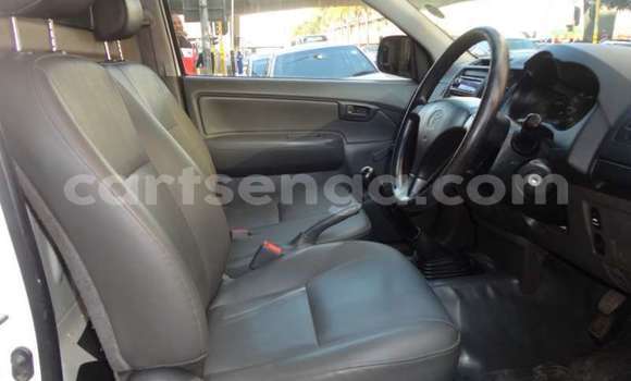 Acheter Occasion Voiture Toyota Hilux Blanc à Ezulwini, Hhohho Acheter Occasion Voiture Toyota Hilux Blanc à Ezulwini, Hhohho