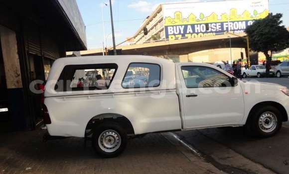 Acheter Occasion Voiture Toyota Hilux Blanc à Ezulwini, Hhohho Acheter Occasion Voiture Toyota Hilux Blanc à Ezulwini, Hhohho