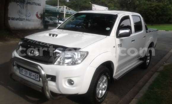 Acheter Occasion Voiture Toyota Hilux Blanc à Ezulwini, Hhohho Acheter Occasion Voiture Toyota Hilux Blanc à Ezulwini, Hhohho