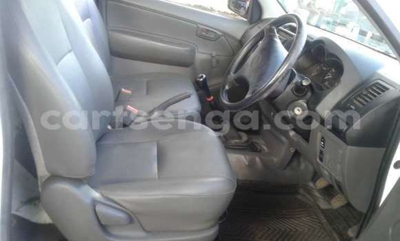 Acheter Occasion Voiture Toyota Hilux Blanc à Ezulwini, Hhohho Acheter Occasion Voiture Toyota Hilux Blanc à Ezulwini, Hhohho