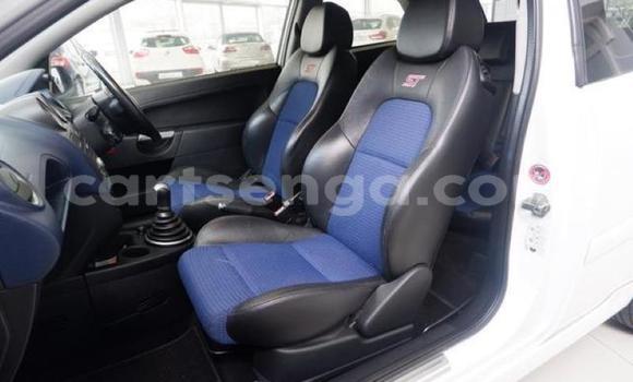 Nunua Ilio tumika Ford Fiesta White Gari ndani ya Hlatikulu nchini Wilaya ya Shiselweni Nunua Ilio tumika Ford Fiesta White Gari ndani ya Hlatikulu nchini Wilaya ya Shiselweni