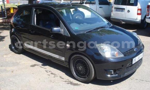 Nunua Ilio tumika Ford Fiesta Black Gari ndani ya Ezulwini nchini Hhohho Nunua Ilio tumika Ford Fiesta Black Gari ndani ya Ezulwini nchini Hhohho