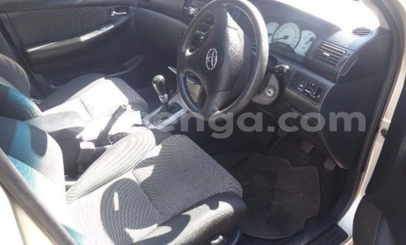 Nunua Ilio tumika Toyota Runx Silver Gari ndani ya Ezulwini nchini Hhohho Nunua Ilio tumika Toyota Runx Silver Gari ndani ya Ezulwini nchini Hhohho