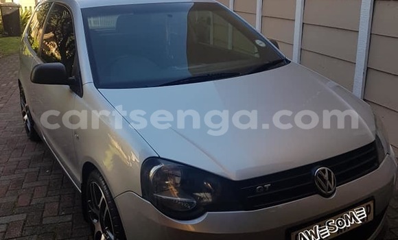 Nunua Ilio tumika Volkswagen Polo Silver Gari ndani ya Ezulwini nchini Hhohho Nunua Ilio tumika Volkswagen Polo Silver Gari ndani ya Ezulwini nchini Hhohho