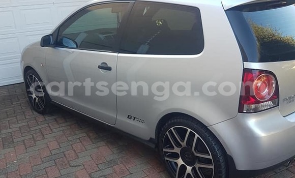 Nunua Ilio tumika Volkswagen Polo Silver Gari ndani ya Ezulwini nchini Hhohho Nunua Ilio tumika Volkswagen Polo Silver Gari ndani ya Ezulwini nchini Hhohho