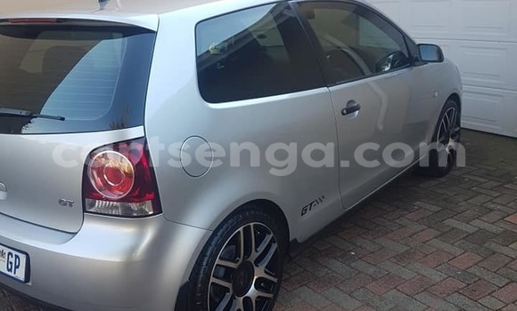 Nunua Ilio tumika Volkswagen Polo Silver Gari ndani ya Ezulwini nchini Hhohho Nunua Ilio tumika Volkswagen Polo Silver Gari ndani ya Ezulwini nchini Hhohho