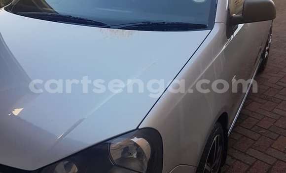 Nunua Ilio tumika Volkswagen Polo Silver Gari ndani ya Ezulwini nchini Hhohho Nunua Ilio tumika Volkswagen Polo Silver Gari ndani ya Ezulwini nchini Hhohho