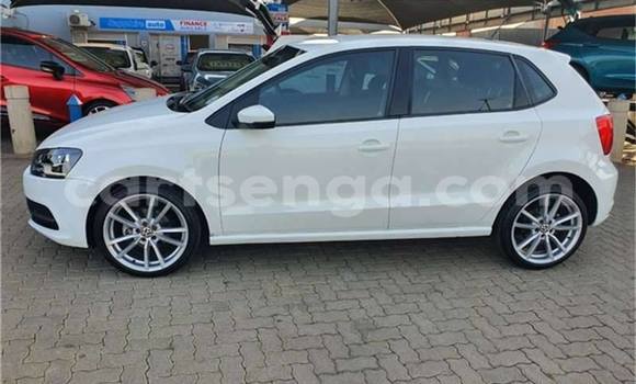 Nunua Ilio tumika Volkswagen Pointer White Gari ndani ya Ezulwini nchini Hhohho Nunua Ilio tumika Volkswagen Pointer White Gari ndani ya Ezulwini nchini Hhohho