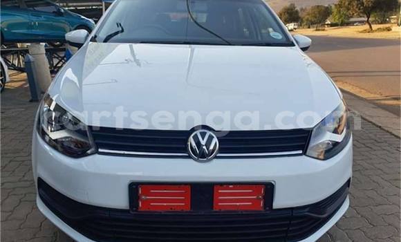 Nunua Ilio tumika Volkswagen Pointer White Gari ndani ya Ezulwini nchini Hhohho Nunua Ilio tumika Volkswagen Pointer White Gari ndani ya Ezulwini nchini Hhohho