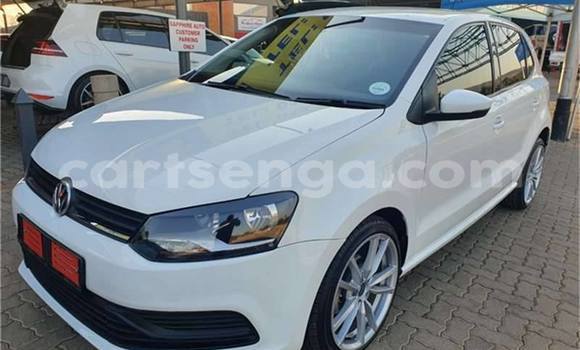 Nunua Ilio tumika Volkswagen Pointer White Gari ndani ya Ezulwini nchini Hhohho Nunua Ilio tumika Volkswagen Pointer White Gari ndani ya Ezulwini nchini Hhohho