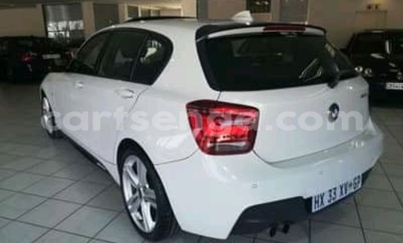 Acheter Occasion Voiture BMW 1–Series Blanc à Manzini, Manzini Acheter Occasion Voiture BMW 1–Series Blanc à Manzini, Manzini