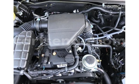 Acheter Import Voiture Toyota Prado Noir à Import - Dubai, Hhohho Acheter Import Voiture Toyota Prado Noir à Import - Dubai, Hhohho