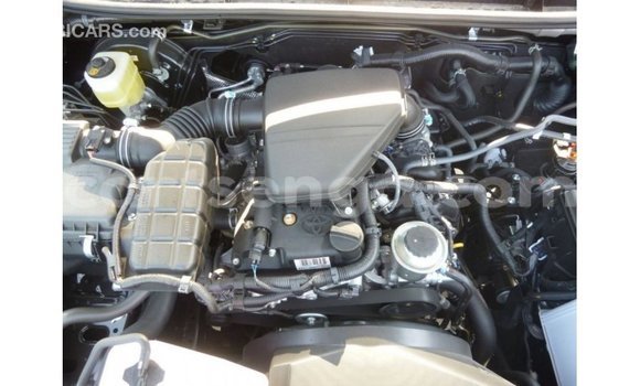 Acheter Import Voiture Toyota Prado Noir à Import - Dubai, Hhohho Acheter Import Voiture Toyota Prado Noir à Import - Dubai, Hhohho