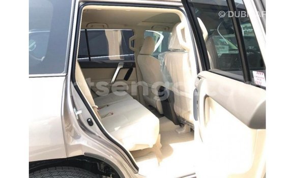 Nunua Imported Toyota Prado Brown Gari ndani ya Import - Dubai nchini Hhohho Nunua Imported Toyota Prado Brown Gari ndani ya Import - Dubai nchini Hhohho