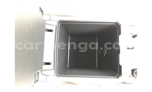 Nunua Imported Toyota Prado Brown Gari ndani ya Import - Dubai nchini Hhohho Nunua Imported Toyota Prado Brown Gari ndani ya Import - Dubai nchini Hhohho