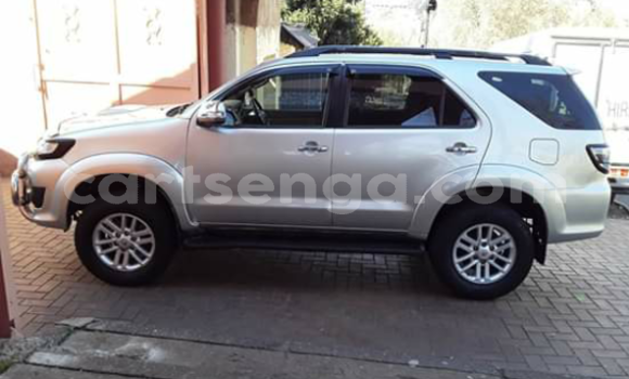 Buy Used Toyota Fortuner Silver Car in Manzini in Manzini Buy Used Toyota Fortuner Silver Car in Manzini in Manzini