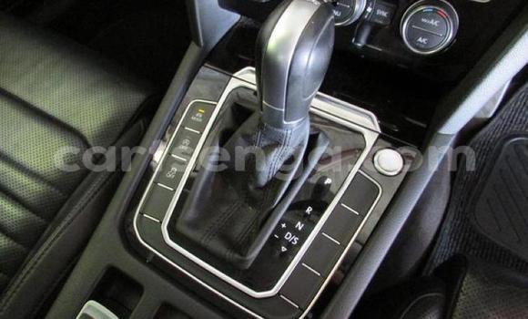 Acheter Occasion Voiture Volkswagen Passat Blanc à Mbabane, Manzini Acheter Occasion Voiture Volkswagen Passat Blanc à Mbabane, Manzini