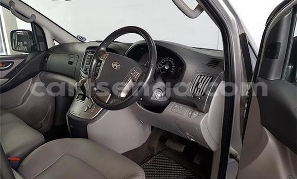 Buy Used Hyundai H1 Silver Car in Mbabane in Manzini Buy Used Hyundai H1 Silver Car in Mbabane in Manzini
