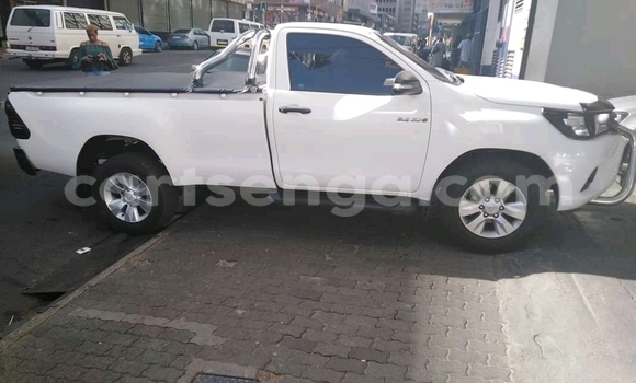 Acheter Occasion Voiture Toyota Hilux Blanc à Manzini, Manzini Acheter Occasion Voiture Toyota Hilux Blanc à Manzini, Manzini