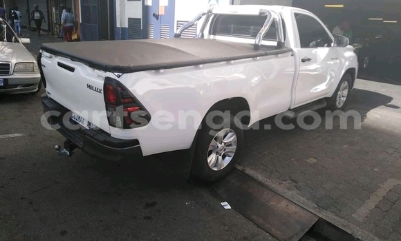 Acheter Occasion Voiture Toyota Hilux Blanc à Manzini, Manzini Acheter Occasion Voiture Toyota Hilux Blanc à Manzini, Manzini