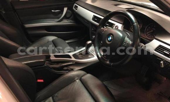 Nunua Ilio tumika BMW 3–Series White Gari ndani ya Manzini nchini Manzini Nunua Ilio tumika BMW 3–Series White Gari ndani ya Manzini nchini Manzini