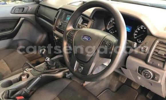 Nunua Ilio tumika Ford Ranger White Gari ndani ya Manzini nchini Manzini Nunua Ilio tumika Ford Ranger White Gari ndani ya Manzini nchini Manzini