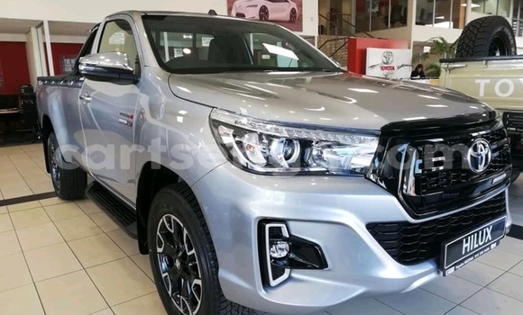 Buy Used Toyota Hilux Silver Car in Manzini in Manzini Buy Used Toyota Hilux Silver Car in Manzini in Manzini