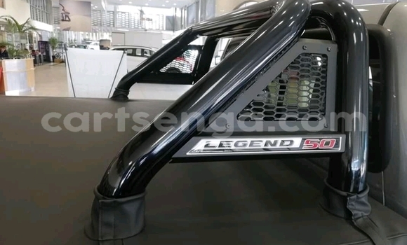 Buy Used Toyota Hilux Silver Car in Manzini in Manzini Buy Used Toyota Hilux Silver Car in Manzini in Manzini