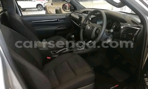 Buy Used Toyota Hilux Silver Car in Manzini in Manzini Buy Used Toyota Hilux Silver Car in Manzini in Manzini