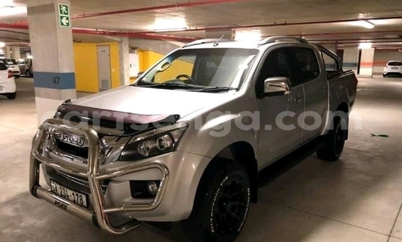 Acheter Occasion Voiture Isuzu KB Gris à Bhunya, Manzini Acheter Occasion Voiture Isuzu KB Gris à Bhunya, Manzini