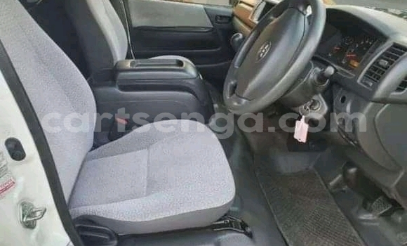 Acheter Occasion Voiture Volkswagen Quantum Blanc à Bhunya, Manzini Acheter Occasion Voiture Volkswagen Quantum Blanc à Bhunya, Manzini