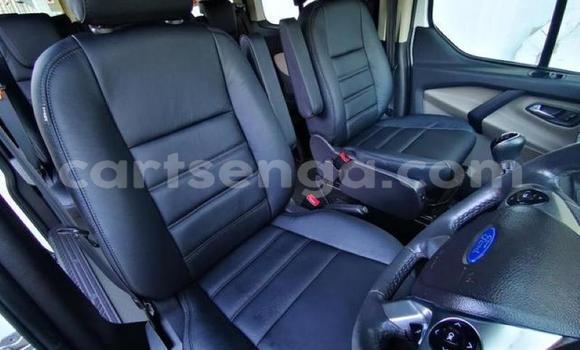 Acheter Occasion Voiture Ford Tourneo Courier Bleu à Manzini, Manzini Acheter Occasion Voiture Ford Tourneo Courier Bleu à Manzini, Manzini