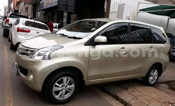 Acheter Occasion Voiture Toyota Avanza Blanc à Bhunya, Manzini Acheter Occasion Voiture Toyota Avanza Blanc à Bhunya, Manzini