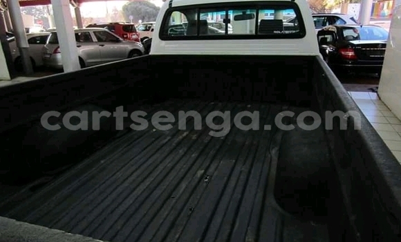 Acheter Occasion Voiture Toyota Hilux Blanc à Bhunya, Manzini Acheter Occasion Voiture Toyota Hilux Blanc à Bhunya, Manzini