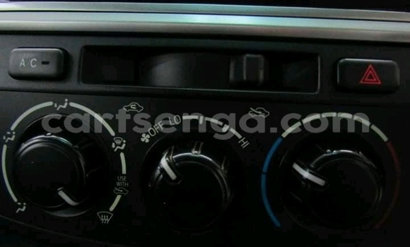 Acheter Occasion Voiture Toyota Hilux Blanc à Bhunya, Manzini Acheter Occasion Voiture Toyota Hilux Blanc à Bhunya, Manzini