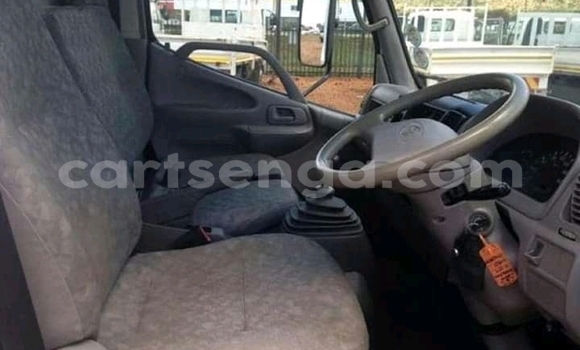 Acheter Occasion Voiture Toyota Dyna Blanc à Bulembu, Hhohho Acheter Occasion Voiture Toyota Dyna Blanc à Bulembu, Hhohho