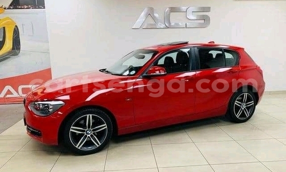 Acheter Occasion Voiture BMW 1M Rouge à Bulembu, Hhohho Acheter Occasion Voiture BMW 1M Rouge à Bulembu, Hhohho