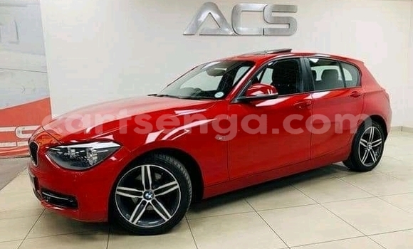 Acheter Occasion Voiture BMW 1M Rouge à Bulembu, Hhohho Acheter Occasion Voiture BMW 1M Rouge à Bulembu, Hhohho