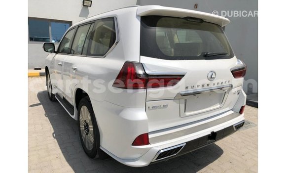 Buy Import Lexus LX White Car in Import - Dubai in Hhohho Buy Import Lexus LX White Car in Import - Dubai in Hhohho