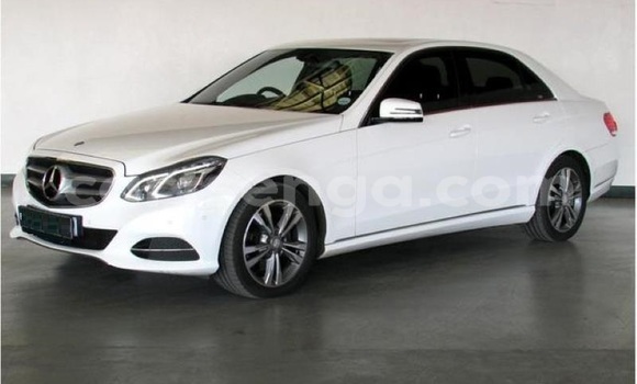 Buy Used Mercedes‒Benz E–Class White Car in Mbabane in Manzini Buy Used Mercedes‒Benz E–Class White Car in Mbabane in Manzini