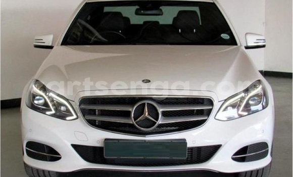 Buy Used Mercedes‒Benz E–Class White Car in Mbabane in Manzini Buy Used Mercedes‒Benz E–Class White Car in Mbabane in Manzini