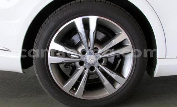 Buy Used Mercedes‒Benz E–Class White Car in Mbabane in Manzini Buy Used Mercedes‒Benz E–Class White Car in Mbabane in Manzini