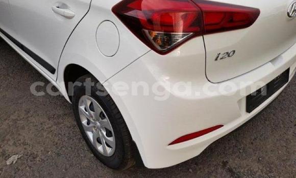 Buy Used Hyundai i20 White Car in Manzini in Manzini Buy Used Hyundai i20 White Car in Manzini in Manzini