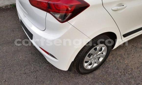 Buy Used Hyundai i20 White Car in Manzini in Manzini Buy Used Hyundai i20 White Car in Manzini in Manzini