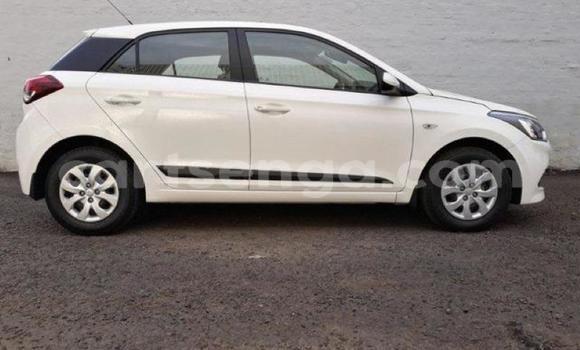 Buy Used Hyundai i20 White Car in Manzini in Manzini Buy Used Hyundai i20 White Car in Manzini in Manzini