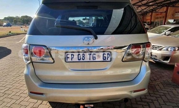 Acheter Occasion Voiture Toyota Fortuner Blanc à Manzini, Manzini Acheter Occasion Voiture Toyota Fortuner Blanc à Manzini, Manzini