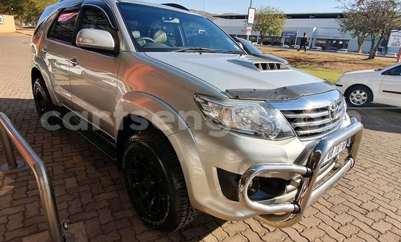 Acheter Occasion Voiture Toyota Fortuner Blanc à Manzini, Manzini Acheter Occasion Voiture Toyota Fortuner Blanc à Manzini, Manzini