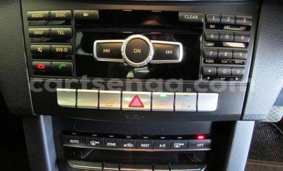 Acheter Occasion Voiture Mercedes‒Benz E–Class Blanc à Mbabane, Manzini Acheter Occasion Voiture Mercedes‒Benz E–Class Blanc à Mbabane, Manzini