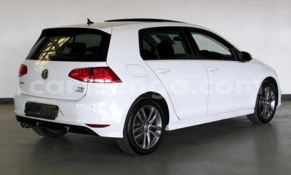 Buy Used Volkswagen Golf White Car in Mbabane in Manzini Buy Used Volkswagen Golf White Car in Mbabane in Manzini