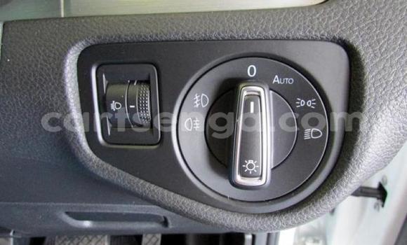 Buy Used Volkswagen Golf White Car in Mbabane in Manzini Buy Used Volkswagen Golf White Car in Mbabane in Manzini